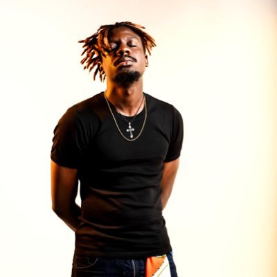 Artist// Bookings/Enquiries: whoismoffy@gmail.com @99PHACES
