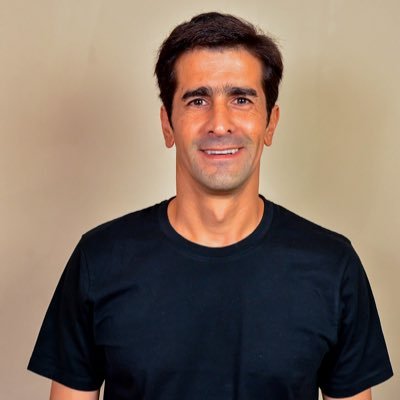 Papá de dos niños y una niña, esposo, abogado y productor agropecuario 🚩Diputado electo en Corrientes por el Partido Autonomista.