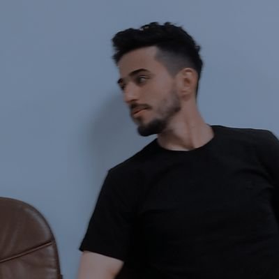 oais_4's profile picture. love you ♥️🔴⚫ @acmilan