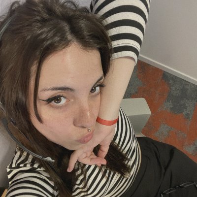 I write songs you want to hear🌼
Play them at my FREE page🔥