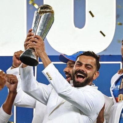 l_blueivy's profile picture. 