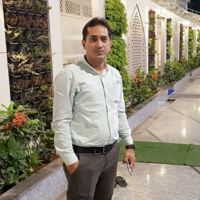 Syed Misba ur Rehman, educator, social worker & proprietor of Super Medical, Shahpur. Secretary, Shola Foundation. Urdu lover & community leader.