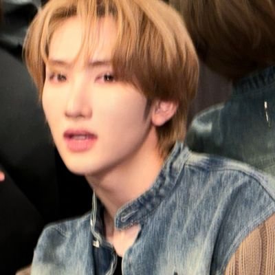 xikersseun's profile picture. Scene 14: A Waltz for a Night dir. Kim Dohoon