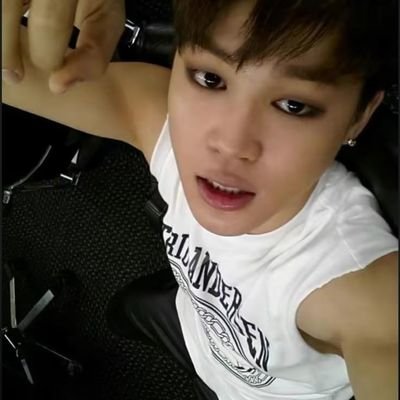 aewqolee's profile picture. 