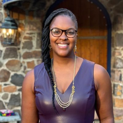 Christ 1st,Wife, Mom,Coach, Speaker, Consultant -Shanay Howard Consulting LLC, Educational Director/Liaison @teamdurant_aau @teamdurantgirls @nikeeyb