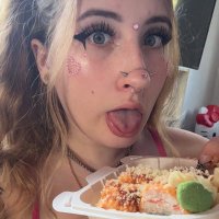 Lucy👹 (@luciesducks) 's Twitter Profile