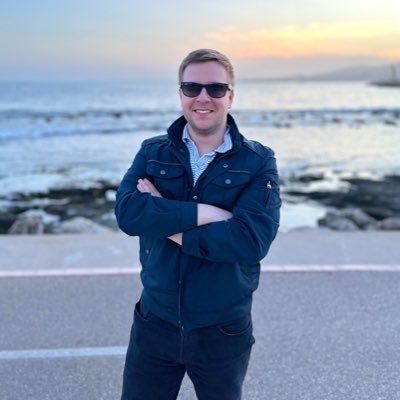 Pedro_Martpico's profile picture. Especialista en generalizar o abstraer, según el contexto; joven, optimista, objetivo y atrevido; siempre ideando, ejecutando y tratando de ayudar. ✌🏻😊