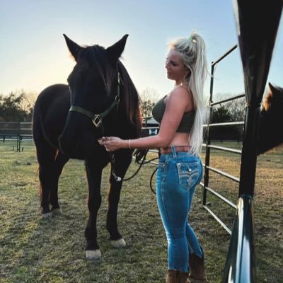 keeney_lau48229's profile picture. 