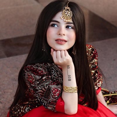 فــي فــرق : بـيـن #آلـثـقـل ورفــعــة الـخــشــم ! . و فــي فــرق : بــيـن #الــخـفــهہ والــروح الــحلــوه