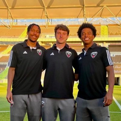 @Arsenal❤️🤍⚽️
@Dcunited season ticket holder🖤❤️
⚽️⛷🌨