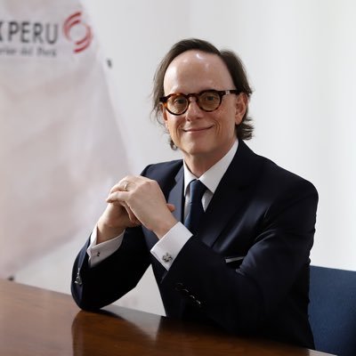 Aprendamos a conversar y debatir con altura y respeto 🙏 En toda discrepancia siempre se aprende algo. Nada de insultos. Elevemos el debate y la conversación.