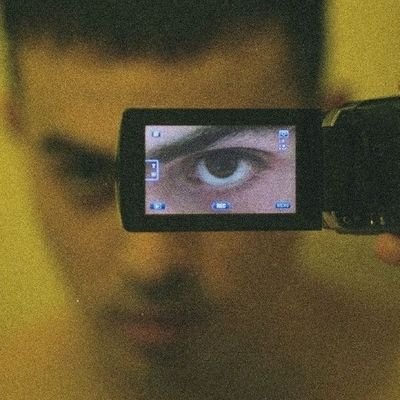 ARCANOSECRETO's profile picture. Me hice una alterna para hablar mierda bien a gusto.