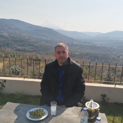 ali06_301's profile picture. Yeni bir yol bulmalı ya da yeni bir yol açmalı… #StopAlawiteGenocideInSyria #GeriDöneceğiz