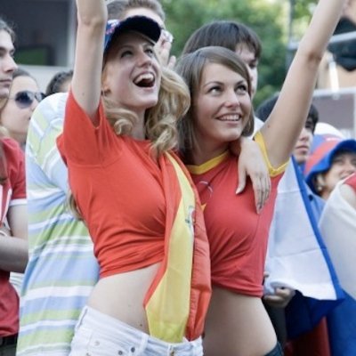 RiaVasquezcute's profile picture. Pensador a tiempo parcial, tuitero a tiempo completo. Domina el sarcasmo y la actualidad.