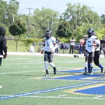 Dantino jones jr RB/ATH c/o 2029 5’9 165 pounds west Bloomfield high school Detroit mi dantinojones3@gmail.com