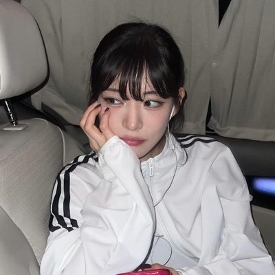 wangttangkong7's profile picture. #이채영