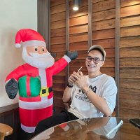 bombey (@jsriwiwat81356) 's Twitter Profile