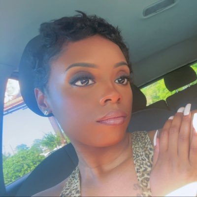 God 1st 🙏🏽 Mom👩🏽🍼 Peace ☮️ Love 💗 Travel ✈️ #DoItForBri💕🕊️