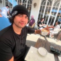 val lvs upc π¨π΄ (@larobapapas_) 's Twitter Profile