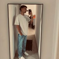 Valentino (@valezapata06) 's Twitter Profile