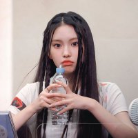 tiff 🏎️ 🏁 (@hyeinauthority) 's Twitter Profile