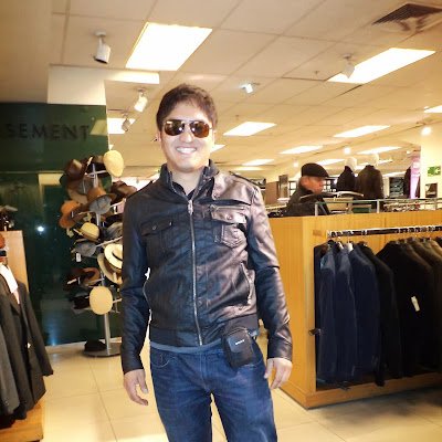 LuchoGajardobiz's profile picture. 