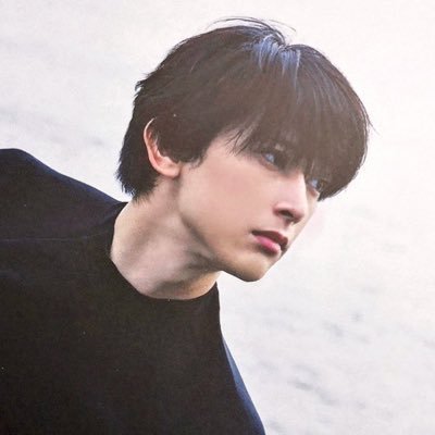 strawbloom_'s profile picture. a tough cookie🍪