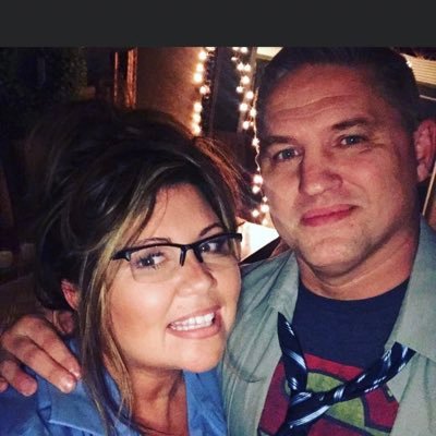 1 Cor. 9:24 Christian, Husband of @melanie_476. Father to Haley&Emily. Leslie County Basketball Coach & mostly retired Pro-wrestler.