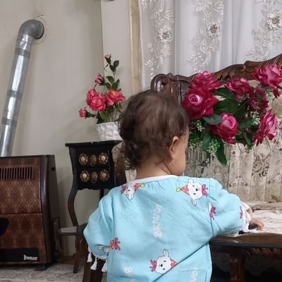 من زمزمه میکنم نامت را... تو آرام کن قلبم را... یاالله...