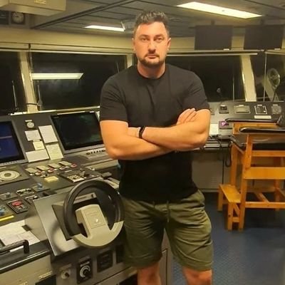 Regional Manager at @tokeroexchange powered by @Solana.𓃓 ₿
Naval Engineer/Ex-Merchant Navy Chief Officer