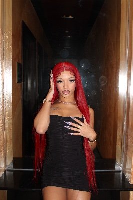 SanaiHarris12's profile picture. Come play w Barbie