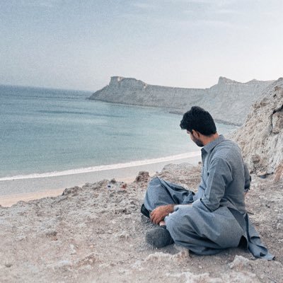 Shoaibmbbalouch's profile picture. User Experience Designer 👨‍💻 Cloud Computing | AI 💻