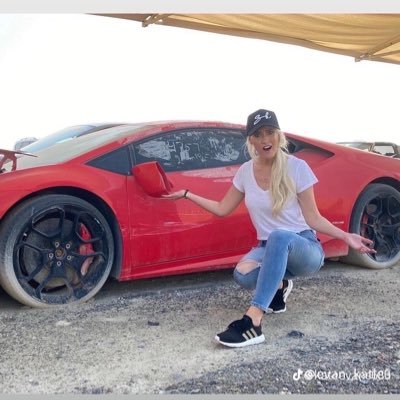 Evans53290Kate's profile picture. the rich are getting richer because the poor believe every opportunity is a scam