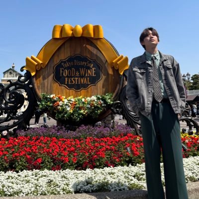 l_b_hrx's profile picture. 05