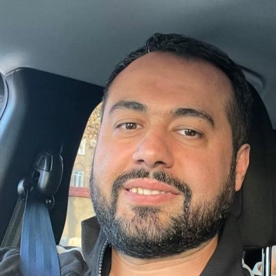 edgarsblog's profile picture. 🖥 CEO at @pragmawoo | Tech Founder | World Traveler 🌍 Helping businesses grow with better websites. 📩 DM for a free website audit!