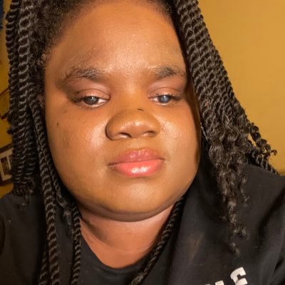 True vanilla girly🍦a heart of gold❤️ love yourself before you allow someone else to love you💖