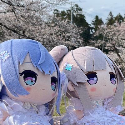 成人済み RT多目 シャニマス/グラブル/mtg/ペルソナ/ブルアカ/スタレ 雑食 語彙はないです 気軽にリプ貰えると喜びます もちちよこが欲しい
