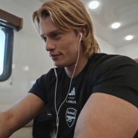 🇬🇧📖Cathow 📖🇫🇷 (@catthirty) 's Twitter Profile Photo