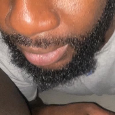 DM Open Now. The Miami Munch: I was Born to Worship your pussy. I’m here to to Suck Your Stress Away