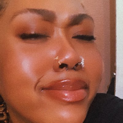 22 ♈️🐏 BISEXUAL 🏳️🌈 444🪄 instagram: @TheBlackwidowx_ LOCD☺️ TATTED BBW😍😙