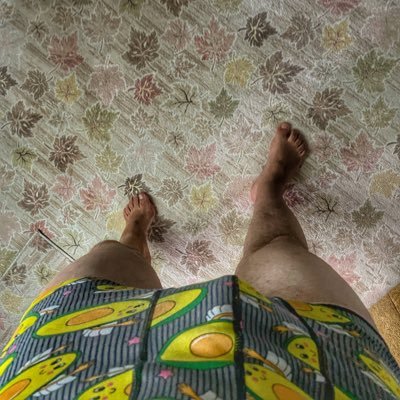 sonsuz5252's profile picture. Ayaklarımın Altında Ezilip Bütün Bedenini Teslim Etmek İsteyen İtaatkar Köpekler Kendinizi Tanıtarak Mesaj Atın.