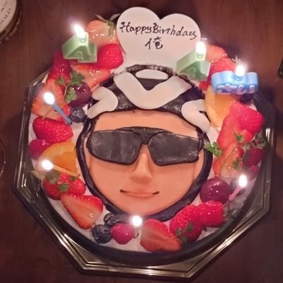 maskm_an's profile picture. マスクマンですか?込み屋っています。

44ヶ月 までがHNです。

持っているギターはレンタル(笑)