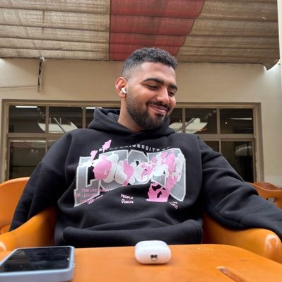 Medical boy | MU - عندي من المُسكن زي ماتتمني https://t.co/tv9cVxGxZK