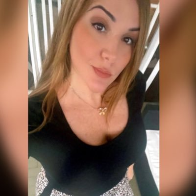 Abogado ⚖️👩⚖️. Esenciales en mi vida: La buena música, la buena comida y una buena conversa. 🐾🐾♥️