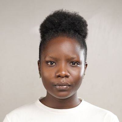 meemah_maina's profile picture. |Passionate about Jesus❤️| Diamond wrapped in skin 💎😍|Melanie🖤🌻🌼|Industrial Chemist ⚗️ 🧪| Tailor ✂️ 👗