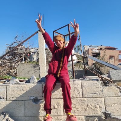 A family of 8 in Gaza is suffering from hunger and water shortages. Their daughter has alopecia and urgently needs treatment.
#Verified by Watermelon & 🦋