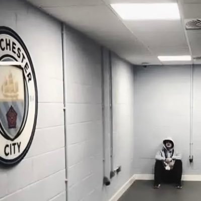 UmarSideek83176's profile picture. bleed blue🩵