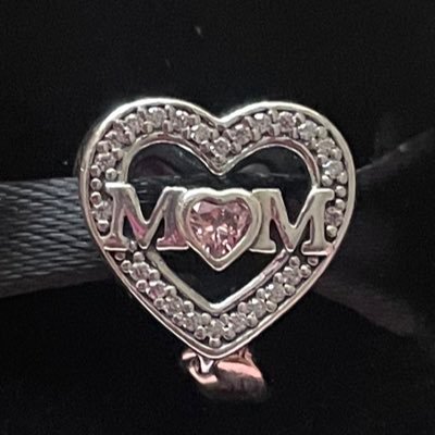 Jasnaheha's profile picture. Kad dođem u Hercegovinu, brže hodam, lakše dišem i bolje mislim.🌞🌺