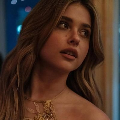 lizyestrada_'s profile picture. Nicole Wallace 🇪🇦 y Maca García 🇲🇽