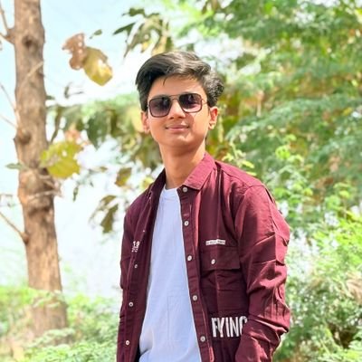 lookesh_patil's profile picture. Student...